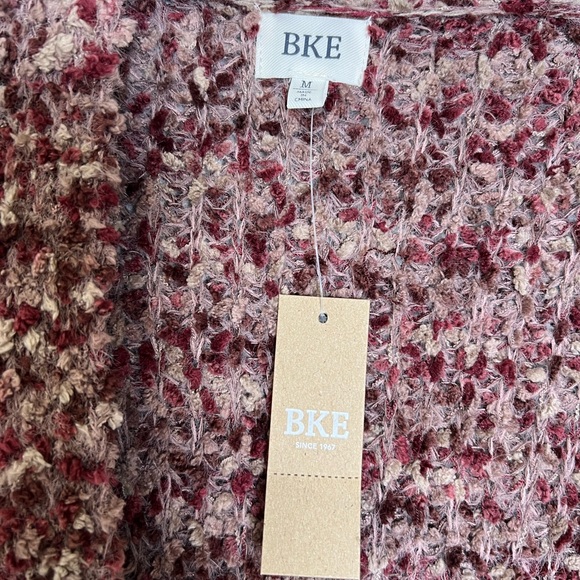NWT BKE  Cardigan Sweater Size Medium Popcorn Texture Frayed Ends - Picture 2 of 7